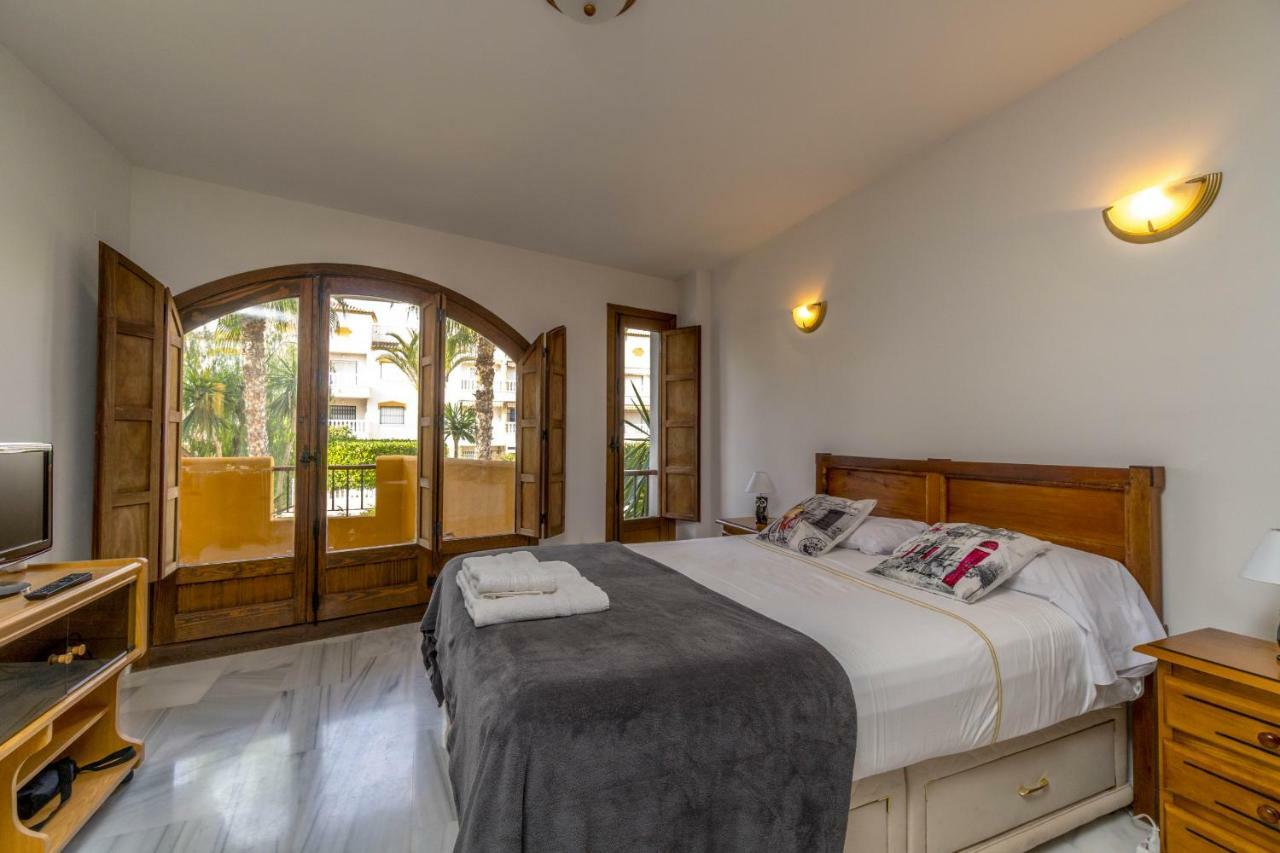 Apartmento Carla Punta Prima 托雷维耶哈 外观 照片